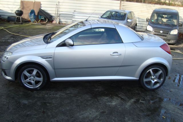 Opel Tigra 1.4 TWINPORT Edition Easytronic KLIMA