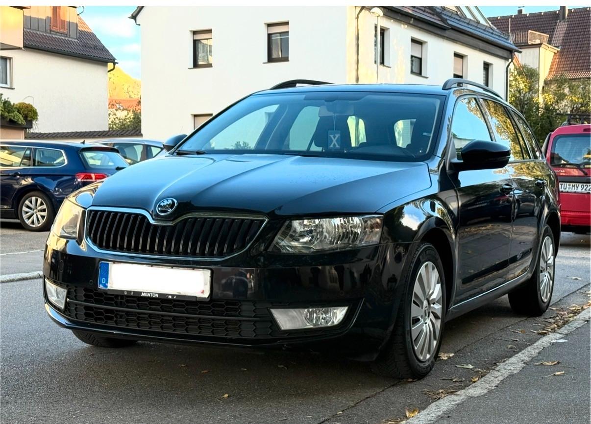 Skoda Octavia Combi Ambition NAVI, CAR-PLAY, TEMPOMAT