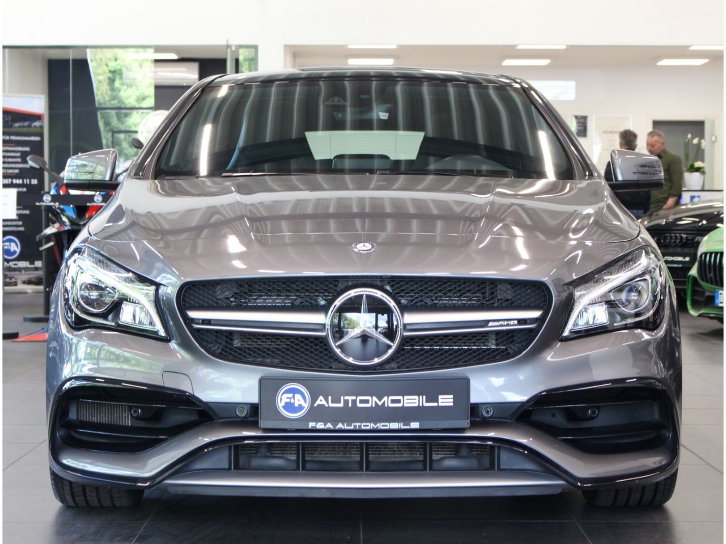 Fahrzeugabbildung Mercedes-Benz CLA 45 AMG Shooting Brake 4Matic 2.Hand*LED*TOP