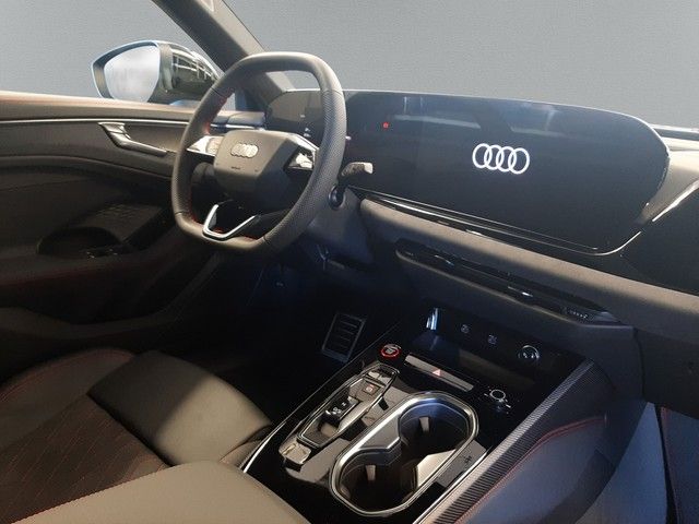 Fahrzeugabbildung Audi A6 Limousine S line TFSI quattro Pano 21'' HeadU