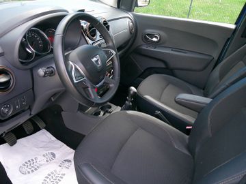 Dacia Lodgy Stepway Celebration