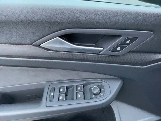 Volkswagen Golf - Bild 11