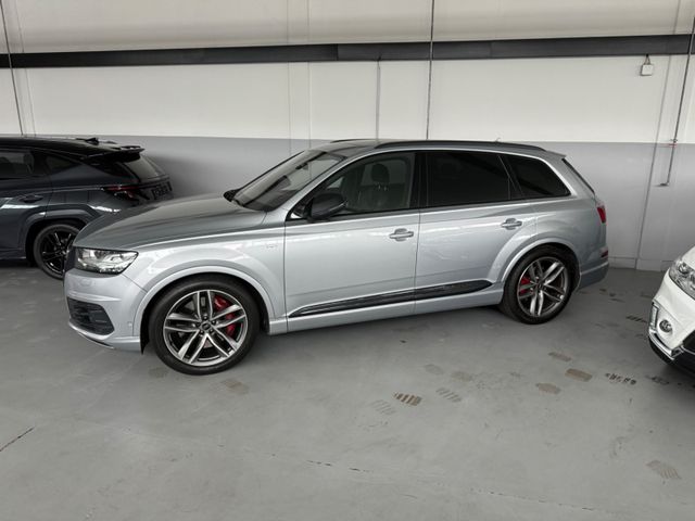 Audi SQ7 4.0 TDI quattro