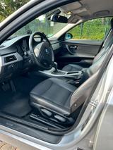 BMW 3er Limousine | Automatik | AHK - BMW aus 2007: 3er