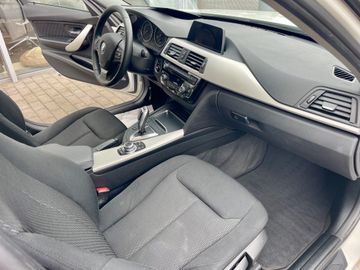 BMW 318 - 11