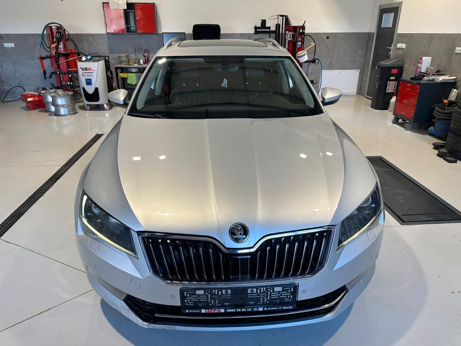 Skoda Superb Combi Style 4x4