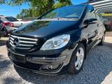 Mercedes-Benz B 200,Automatik,Schiebedach,Tempomat,TÜV NEU - Mercedes-Benz B 200 in Bielefeld