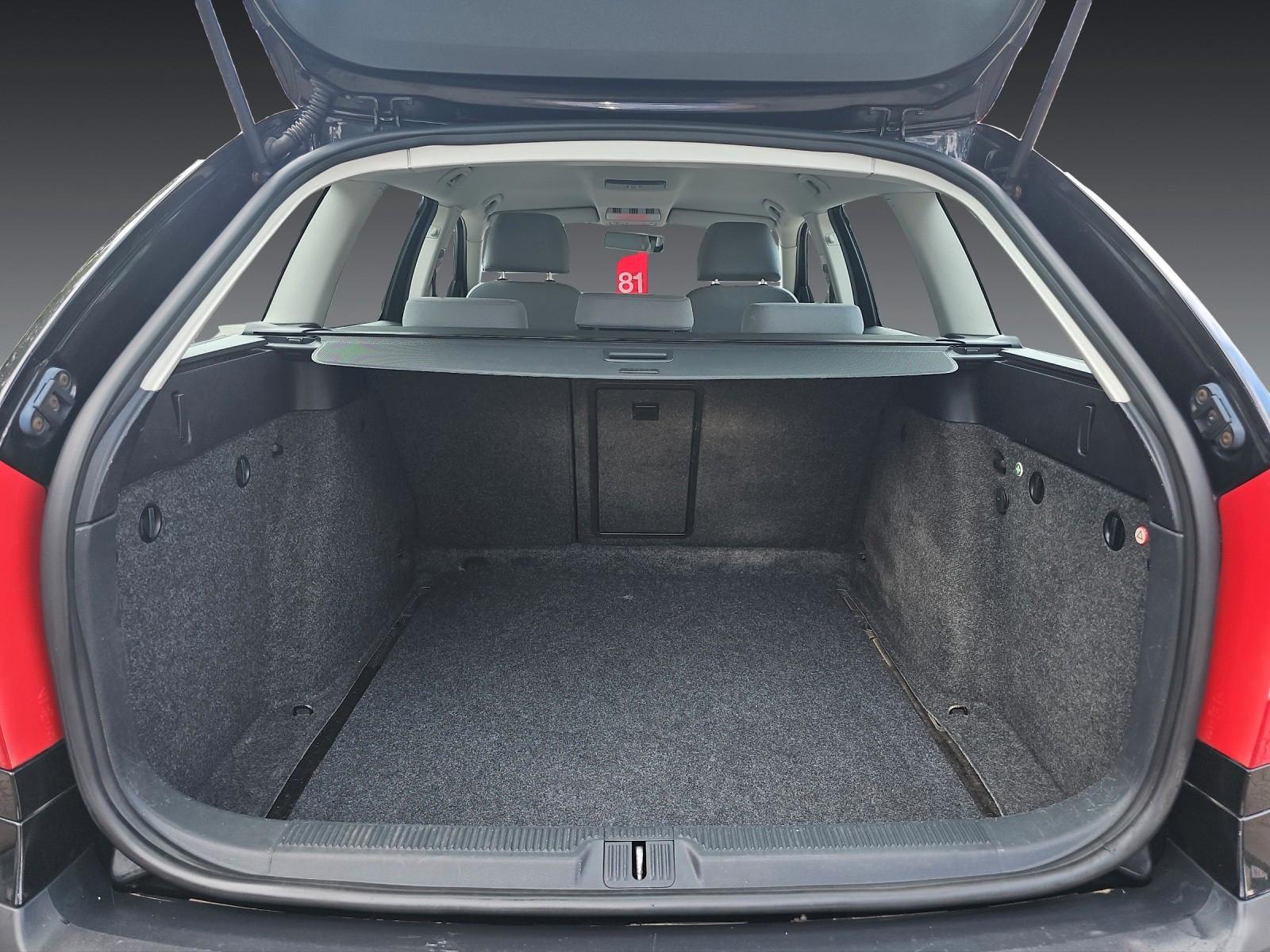 Skoda Octavia 2005 — photo 19