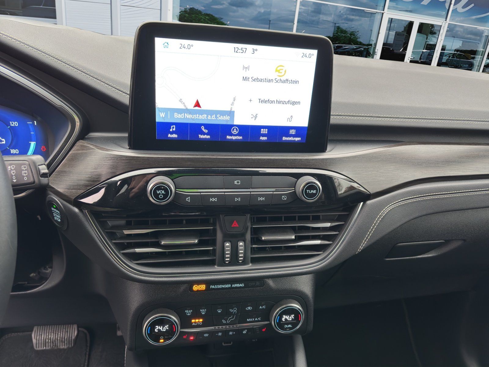 Fahrzeugabbildung Ford Kuga Plug-In Hybrid Vignale