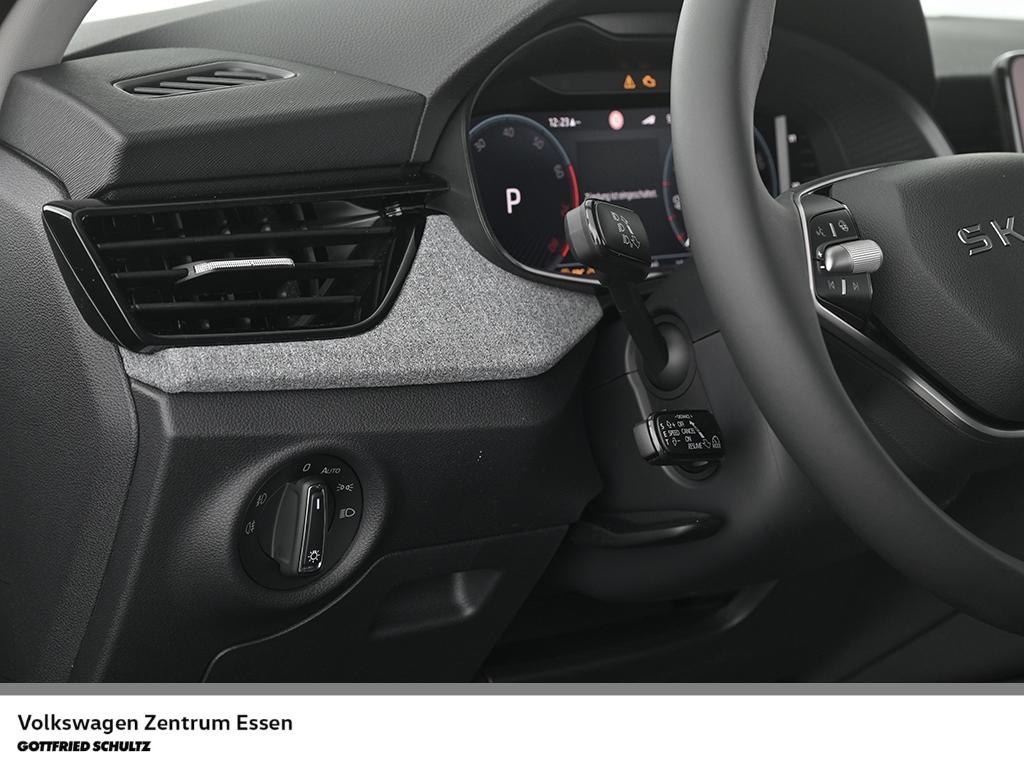 Skoda Kamiq Tour 1 0 TSI DSG Navi LED PDC