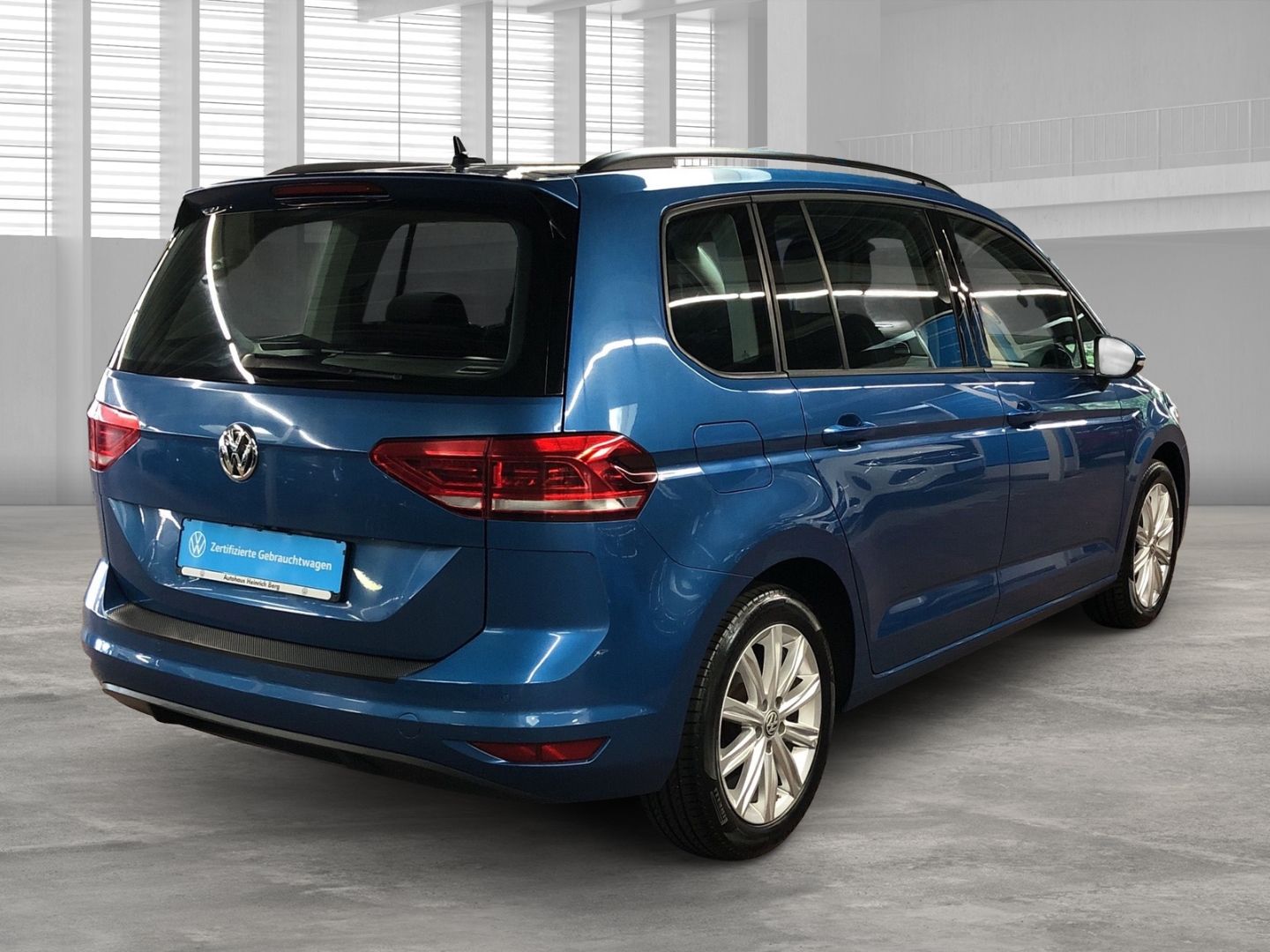 Volkswagen Touran Comfortline 2.0 TDI DSG AHK-klappbar Navi foto 3