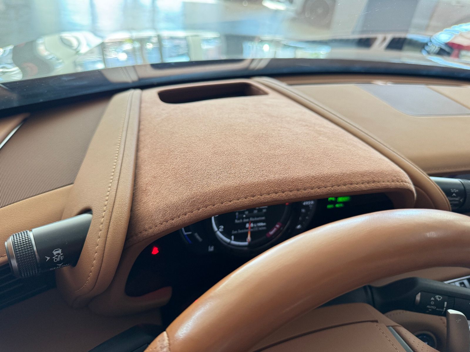 Lexus LC 500h COUPE PANO HUD LEVINSON TOURING PAKET