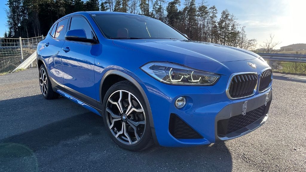 Image of BMW X2