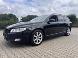 Volvo V70 Kombi Linje Svart 2,0 D3 Leder - Volvo V70: 3.2