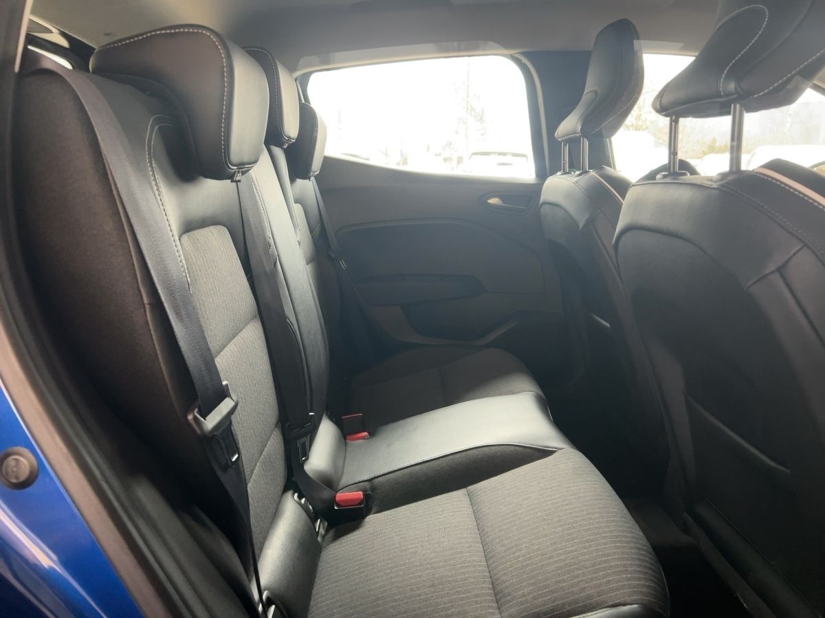 Fahrzeugabbildung Renault Clio INTENS TCe 90 Navi Kamera