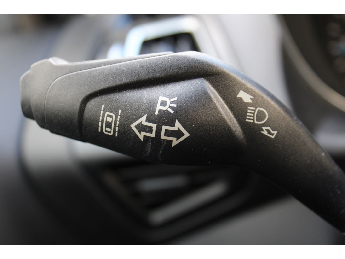 Fahrzeugabbildung Ford Grand C-Max Titanium 7-Sitze Xenon Navi RFK TWA