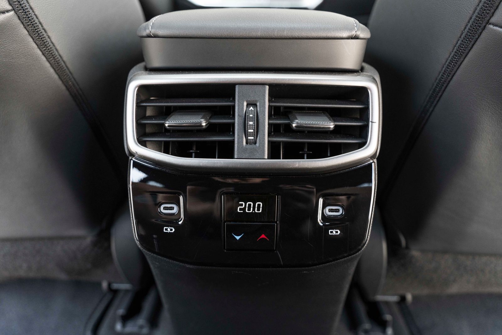 Fahrzeugabbildung Lexus RX 350H AWD 360° ACC TOTW SHZ/K CARPLAY