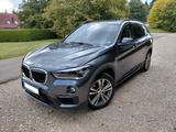 BMW X1 xDrive20i Sport Line AHK +HUD 1.Hand TÜV neu - BMW X1 von privat