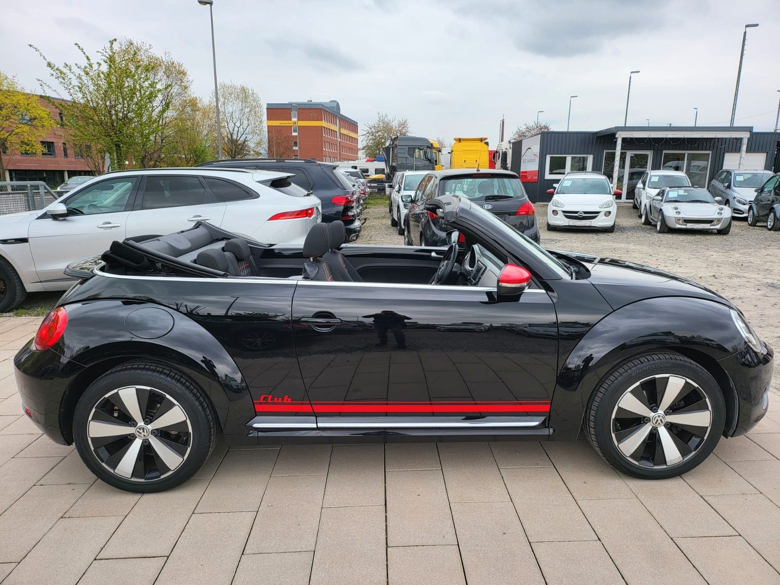 Volkswagen Beetle Cabriolet Club BMT foto 4