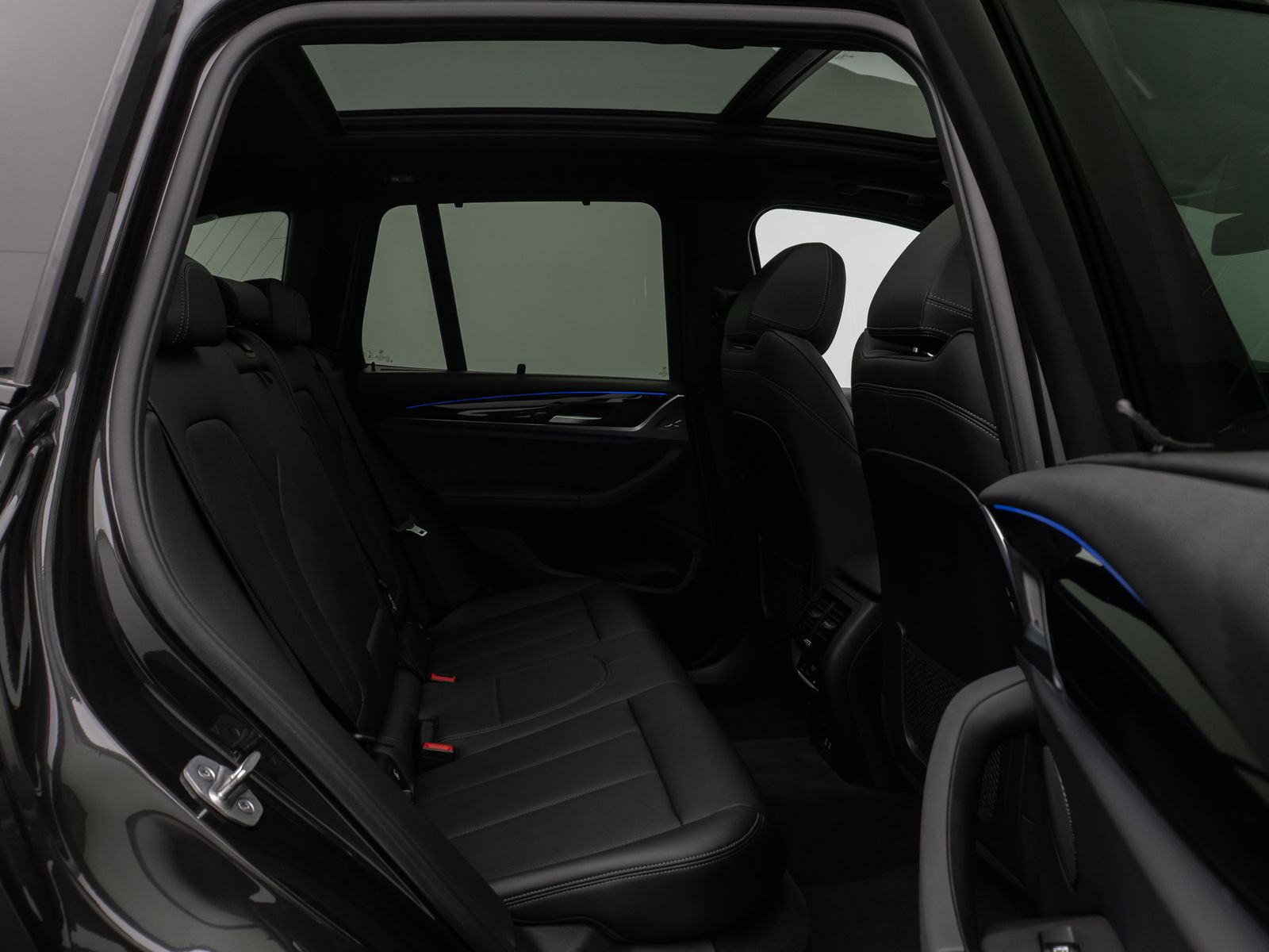 Fahrzeugabbildung BMW X3 xD20d M Sport Panoram 360°DAB Lenkrhz Komfort