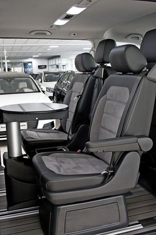 Volkswagen T6 Multivan TDI 4M DSG Gener. Six NETTO 34.200