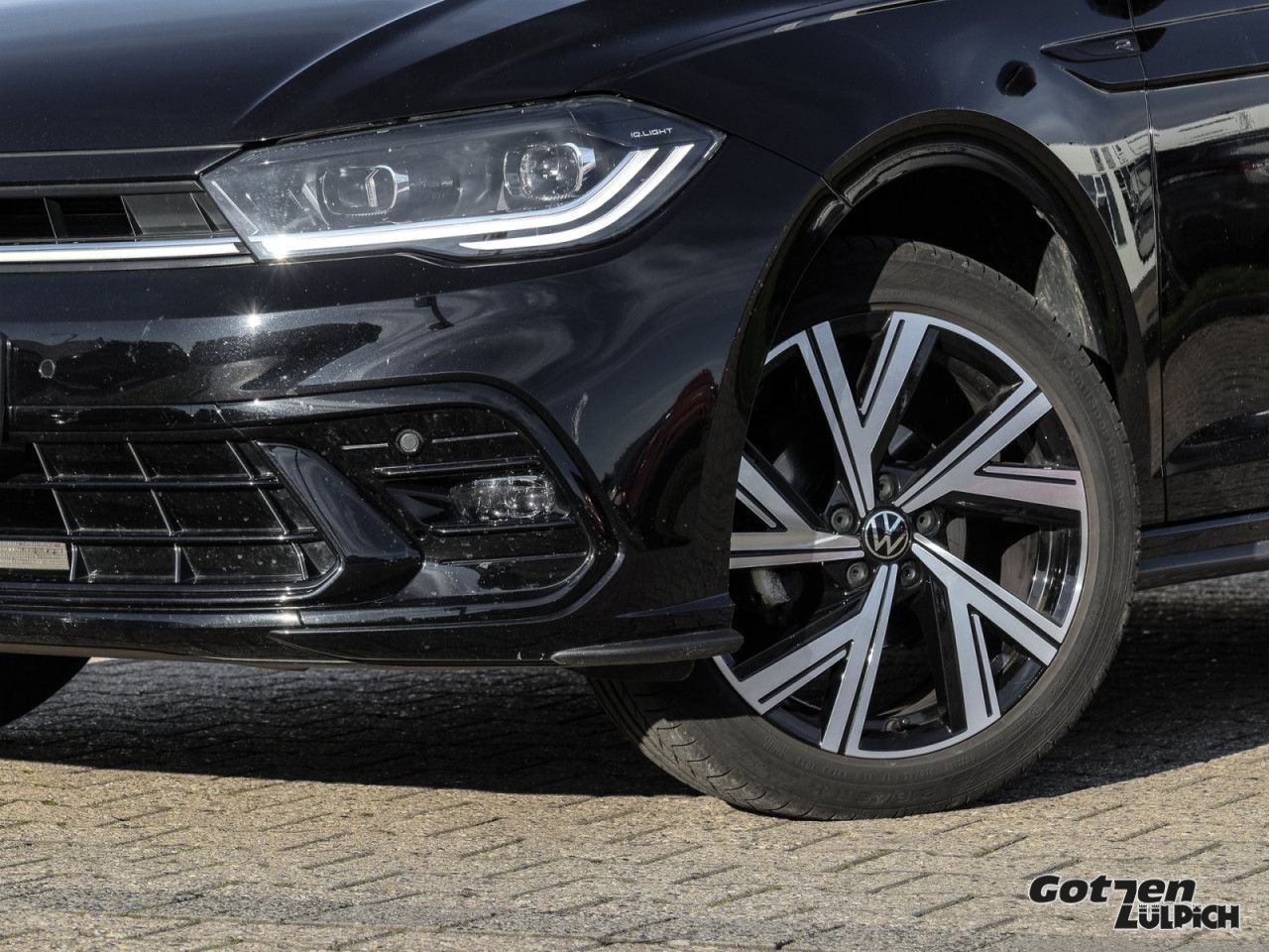 Fahrzeugabbildung Volkswagen Polo R-Line 1.0 TSI Navi IQ.DRIVE