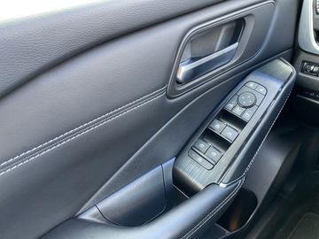 Nissan Qashqai - 11