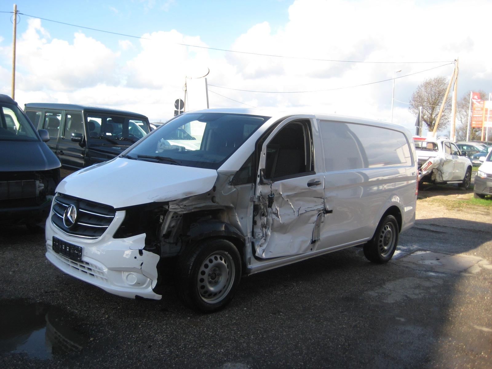 Mercedes-Benz 119 CDI 4X4  Tourer Lang Aut. BASE