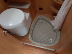 Pössl 2 Win Plus, nur 6.800 km,Sat automatisch,Solar