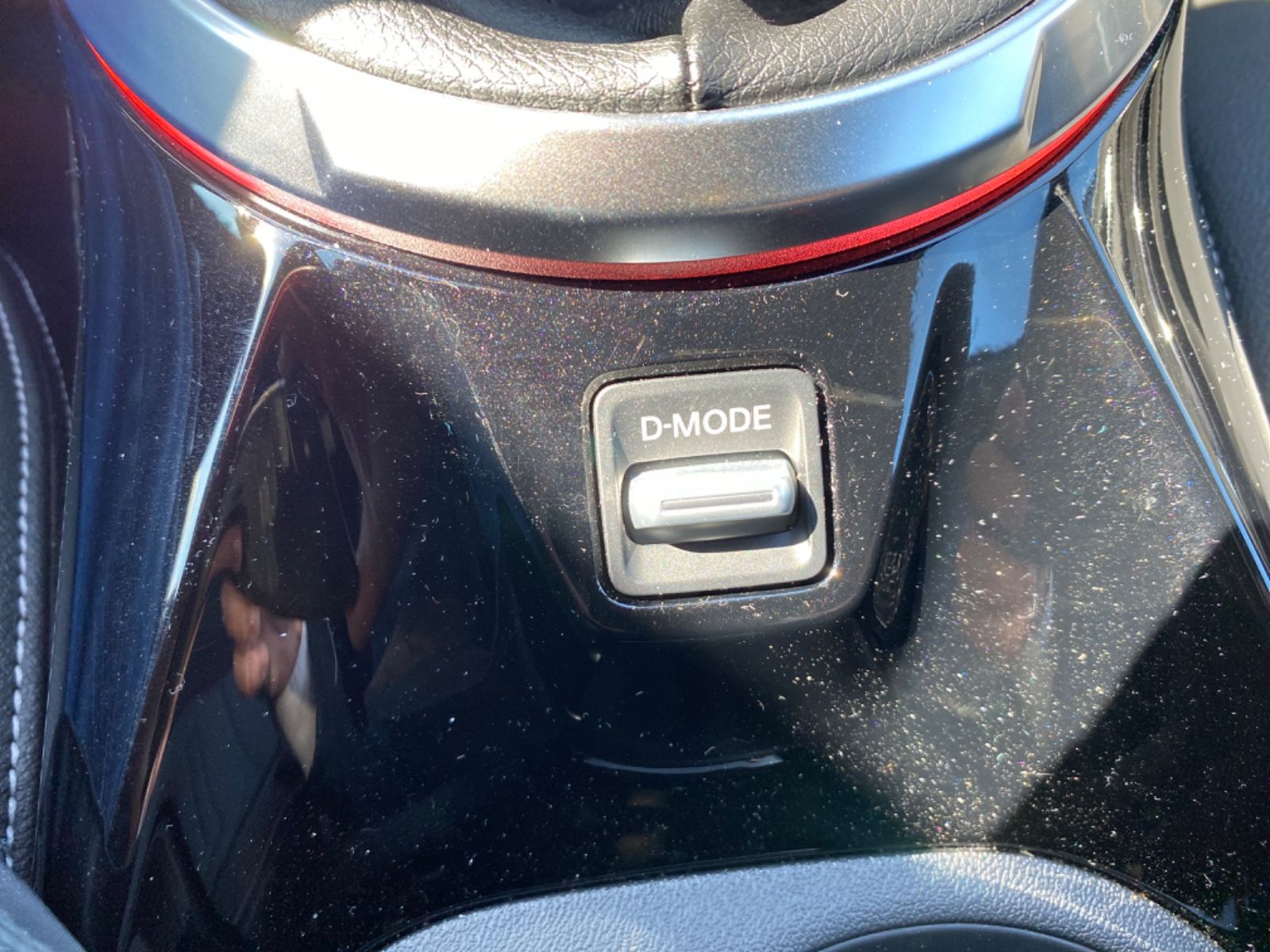 Fahrzeugabbildung Nissan Juke N-Design - 2Farben, Leder/Alcantara, 19"