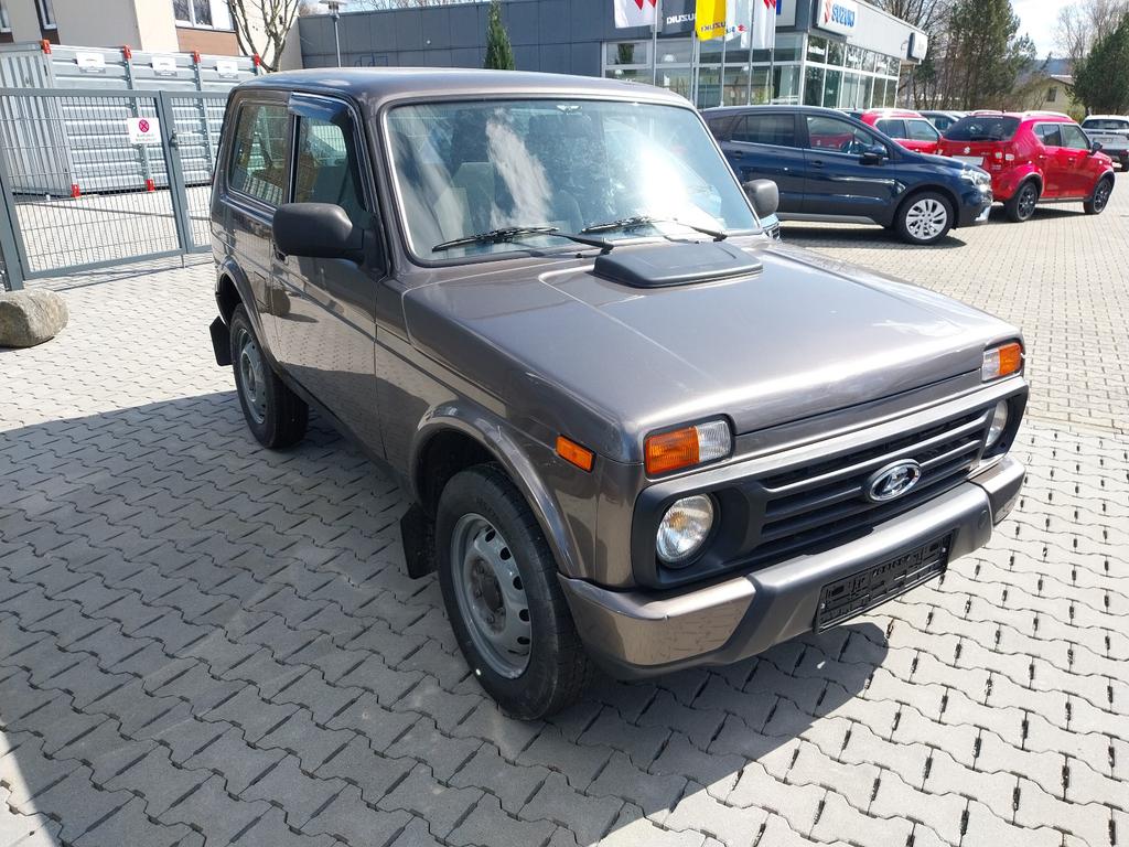Lada Urban
