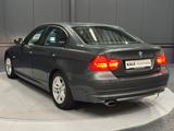 BMW 318i Lim. Autom. *NAVI*XENON*T-LEDER*2.HAND* - BMW 318: Grün
