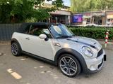 MINI Cooper S Cabrio Cooper S Leder, Navi, Xenon - MINI Cabrio Serie von privat