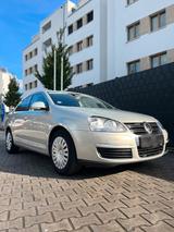 Volkswagen VW Jetta 1.6 Benzin | Zuverlässiger Alltag... - Volkswagen Jetta in Frankfurt (Main)