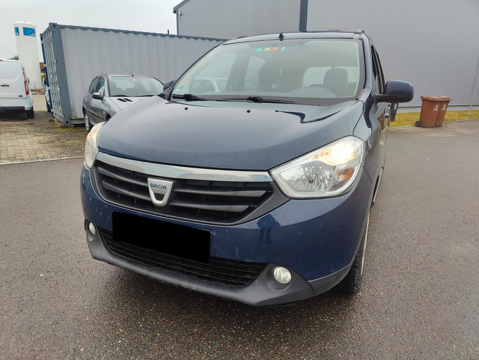 Dacia Lodgy Laureate / NAVI / KLIMA / TEMPOMAT