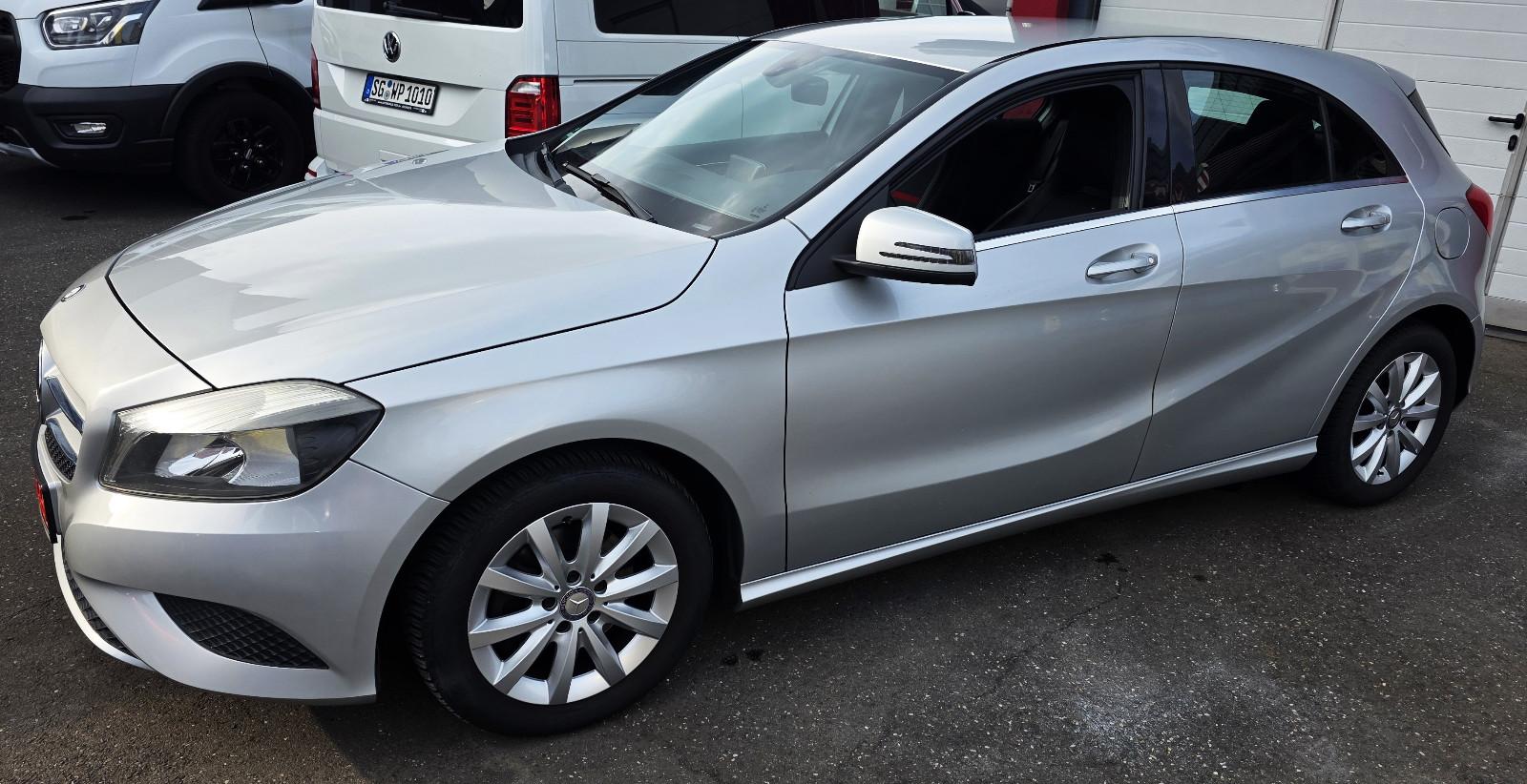 Mercedes-Benz A 180 Style BlueEfficiency  Navi+EURO6+Sitzh..