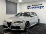 Alfa Romeo Giulia 2.0 Turbo Ti Q4 AT8 Perla Lunare ACC - Alfa Romeo Giulia aus 2022