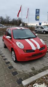 Nissan Micra K12 Automatik - Nissan Qashqai mit Benzin-Antrieb: Kleinwagen
