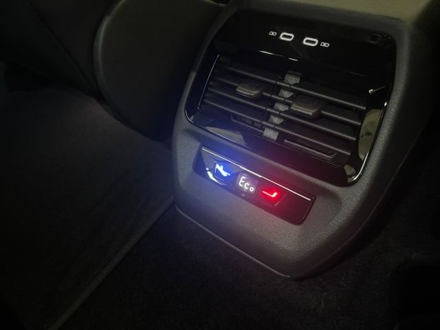 ID.4 Pro 77 kWh 210 kW ENERGY *Matrix*Top-Sport*