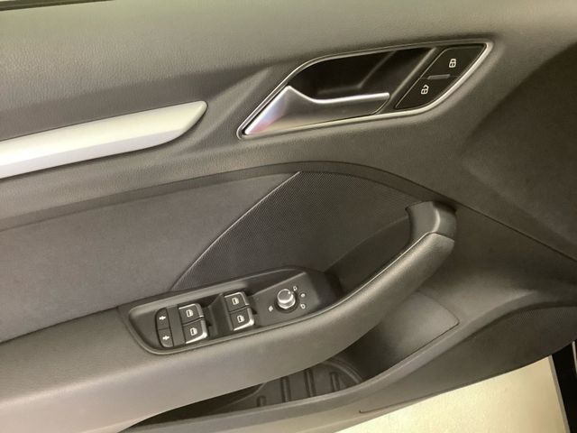A3 Sportback Attraction 1.4 TFSI 6-Gang,Navi,PDC