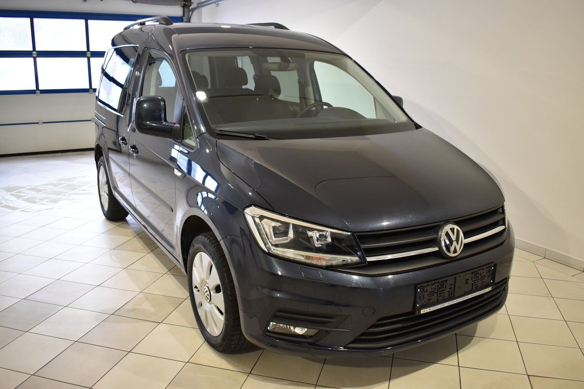 VW Caddy 2.0TDI DSG PDC SHZ BI-XENON