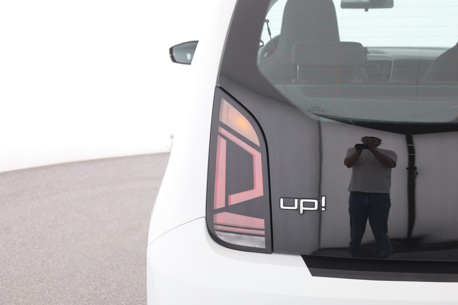 Volkswagen Up 1.0 BMT Basis Klima Kamera Tempomat PDC AUX, миниатюра 25