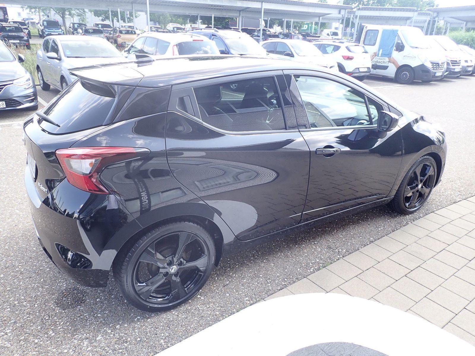 Fahrzeugabbildung Nissan Micra N-Sport 117 PS,BOSE,SHZ,PDC