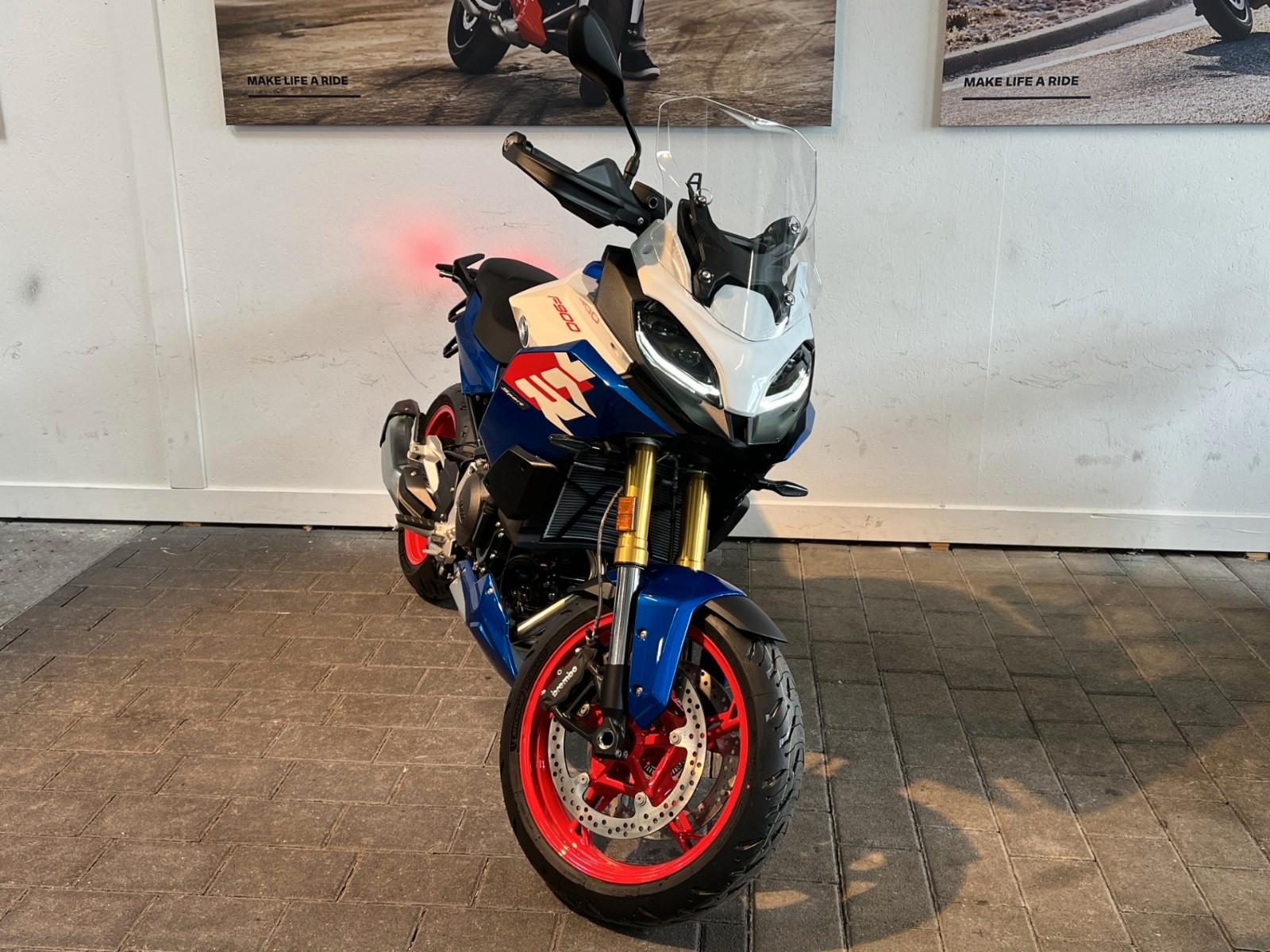 BMW F 900 XR Sport