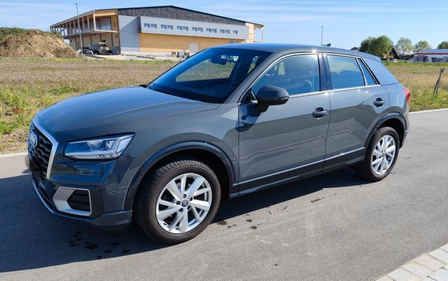 AUDI Q2 30 TFSI -