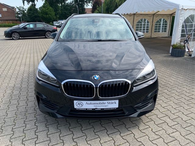 Fahrzeugabbildung BMW 218i Active Tourer Sport Line+LED+HiFi+Leder+DAB