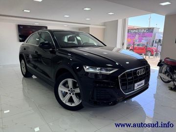 Audi Q8 - 1