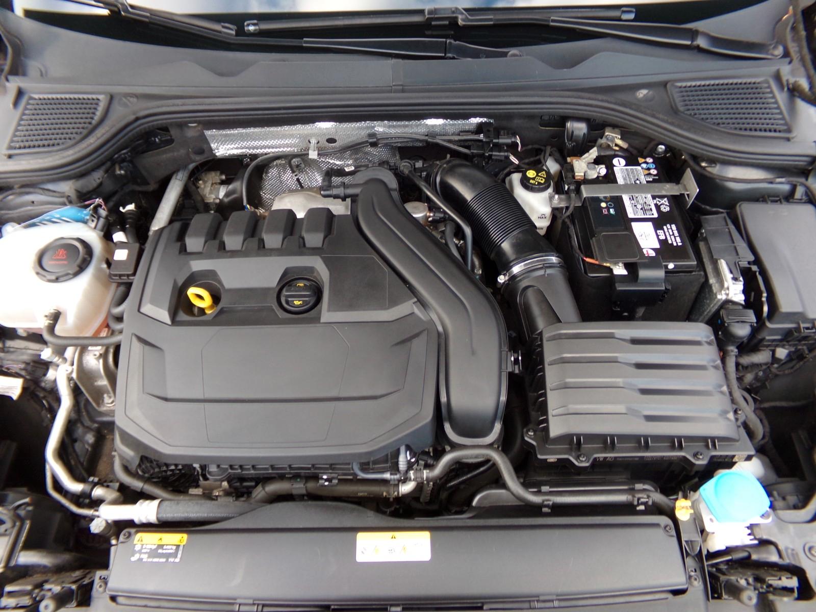 Volkswagen Golf VIII Lim. Life IQ. Light, миниатюра 25