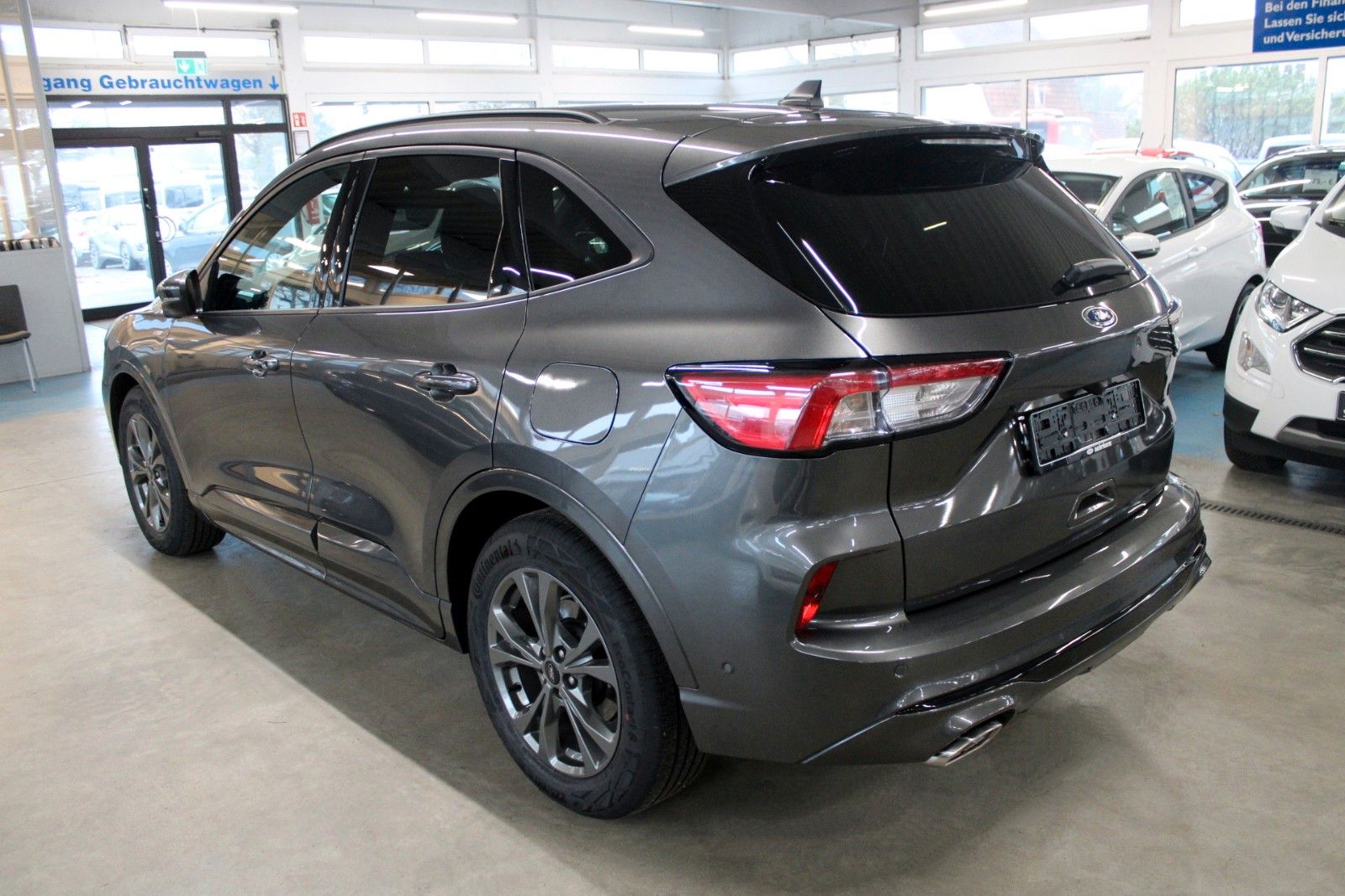 Fahrzeugabbildung Ford Kuga ST-Line X LED AHK Winter Technologie Paket