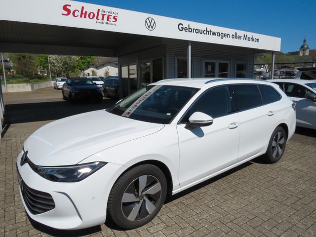 VW Passat Business 2.0 TDI DSG ACC RFK APP NAVI DAB
